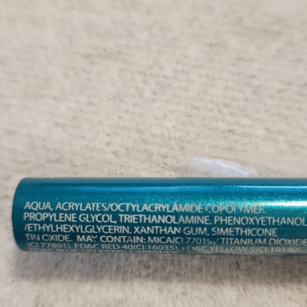 Nicknak Turqois Eye Liner